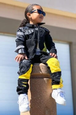 Kids Paisley Denim Trucker Jacket (Pollen) 6 Kids Paisley Denim Trucker Jacket (Pollen) -Jordan Craig Shop Rodney Website 2